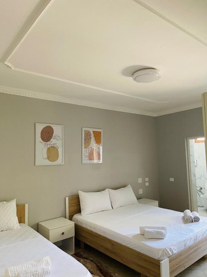 Hotel Villa Ferrari Tirana Extérieur photo