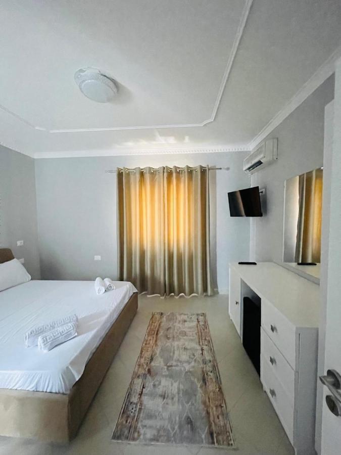 Hotel Villa Ferrari Tirana Extérieur photo