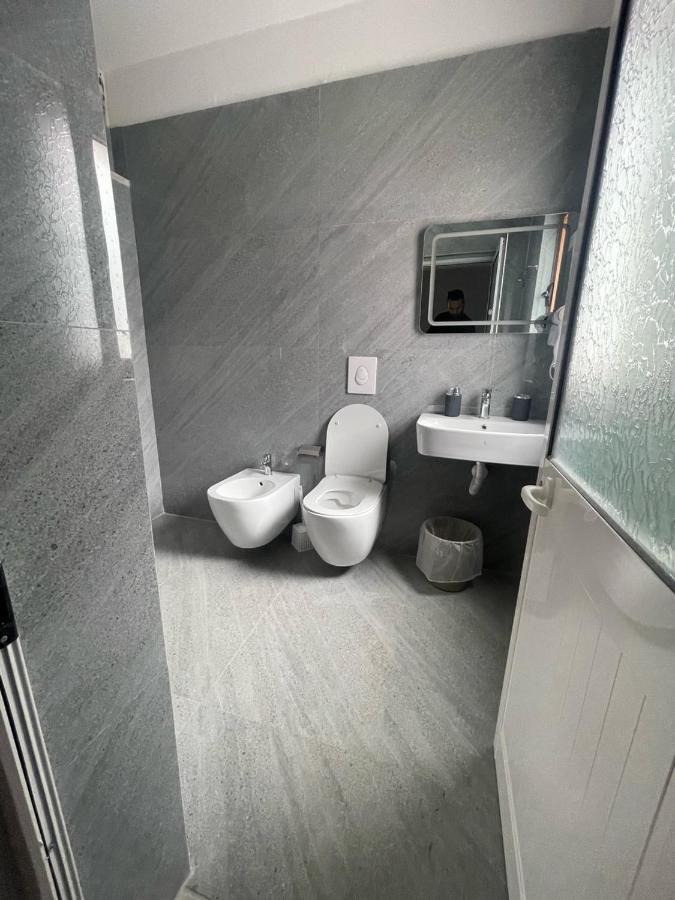 Hotel Villa Ferrari Tirana Extérieur photo