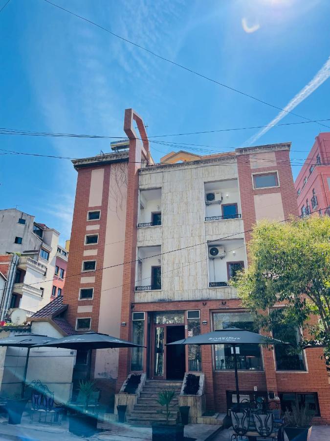 Hotel Villa Ferrari Tirana Extérieur photo