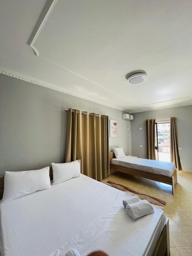 Hotel Villa Ferrari Tirana Extérieur photo
